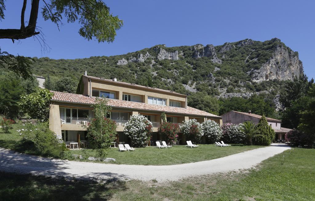 Vacanceole - Le Domaine De Chames - Pont D'Arc Vallon-Pont-d'Arc Bagian luar foto