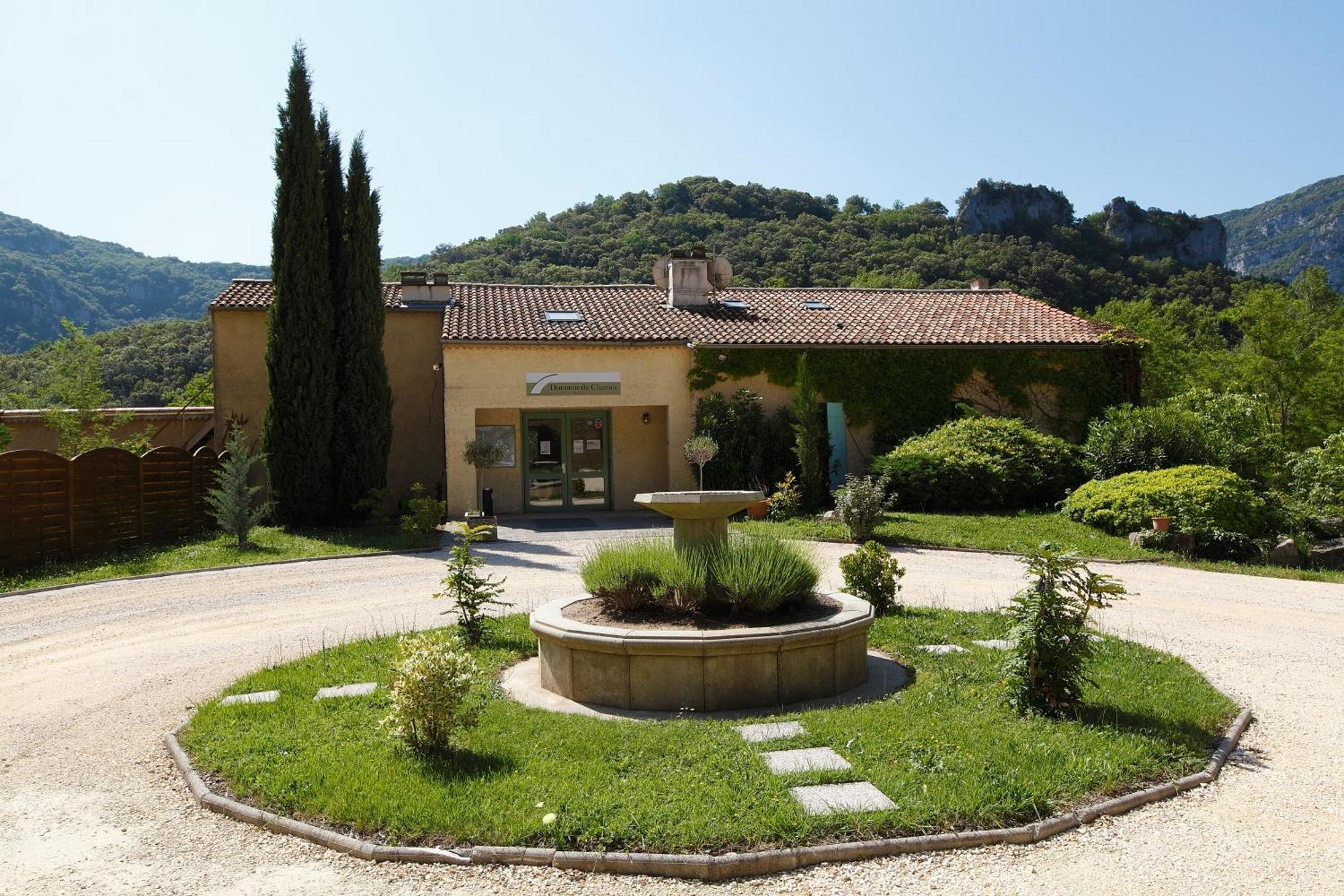 Vacanceole - Le Domaine De Chames - Pont D'Arc Vallon-Pont-d'Arc Bagian luar foto